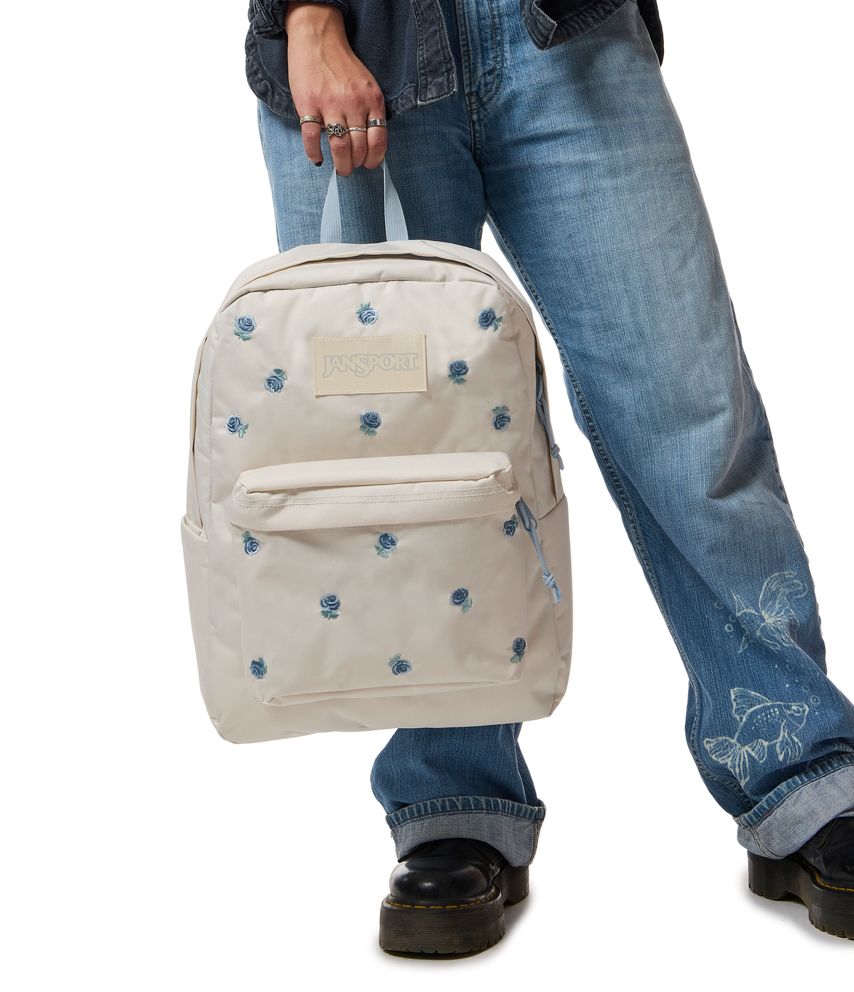 superbreak-plus-soft-essentials-set-i6 JS0A4QUAA0M-MODEL.png
