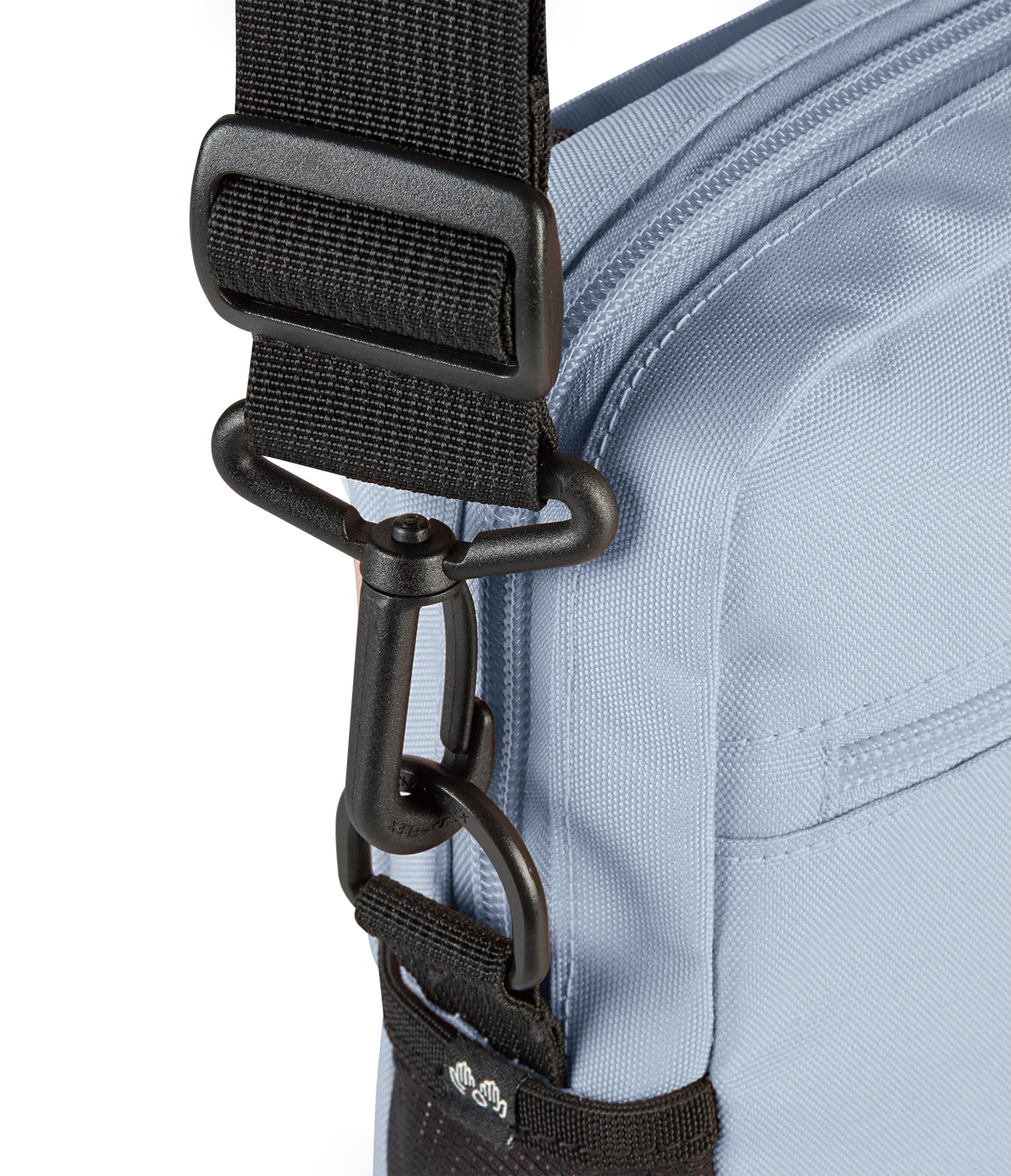 central-adaptive-crossbody-h2 JS0A7ZNB7G7-DET4.webp