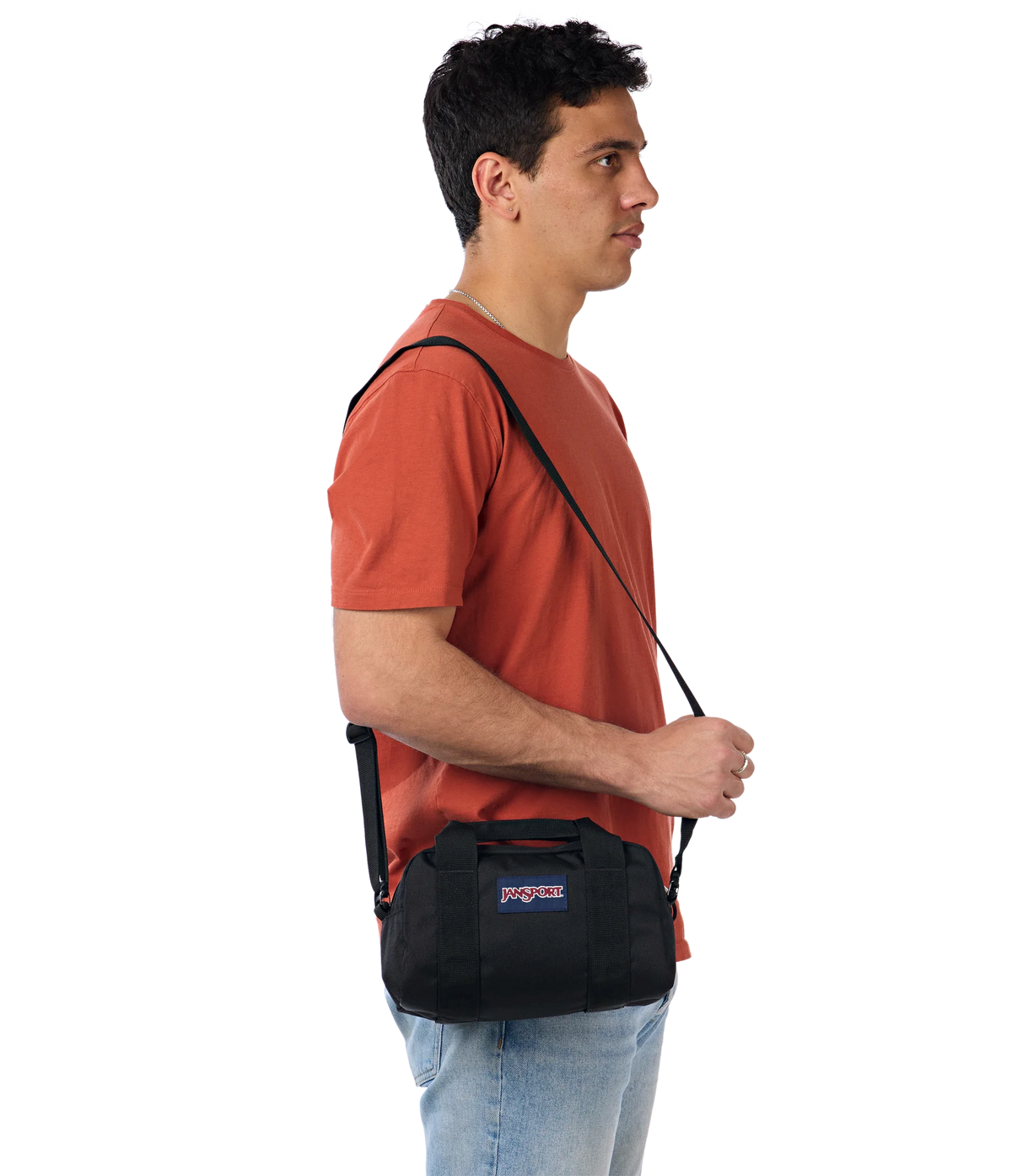 weekender-mini-duffel-k4 JS0A85VG008-MODEL.webp