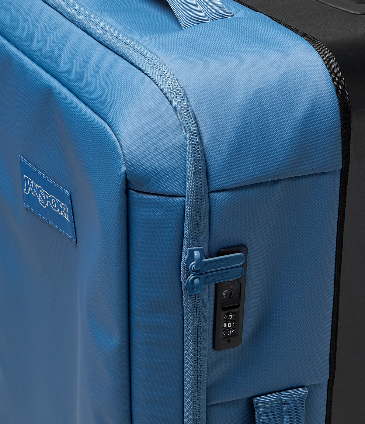 good-latitude-30-rolling-duffel-p1 JS0A86EOEW5-DET5.png