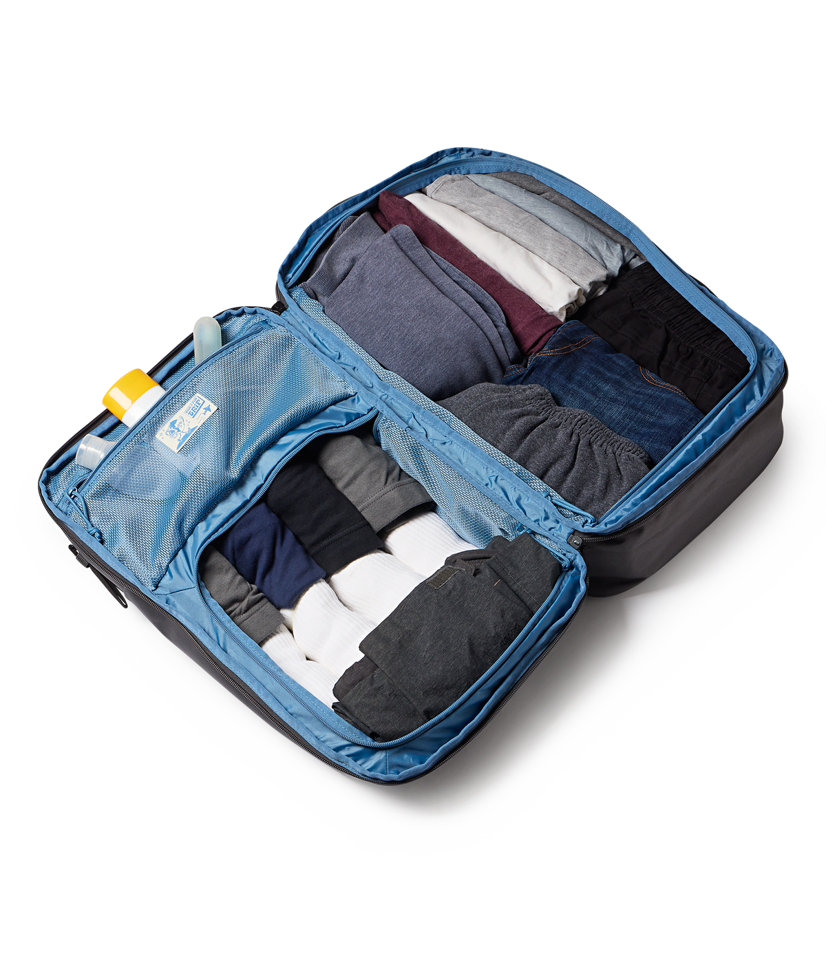 good-latitude-travel-pack-40l-v0 JS0A86EUDMX-DET4.png