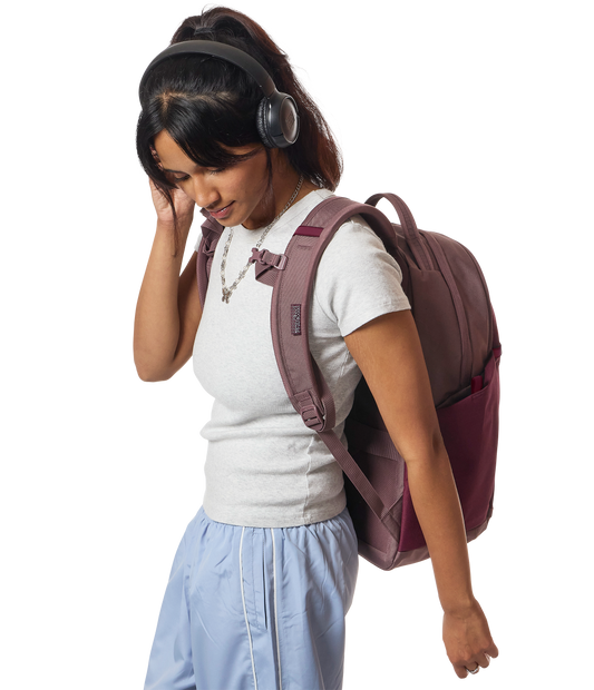 all-around-pack-26l-h3 JS0A8E8FA0A-MODEL.png